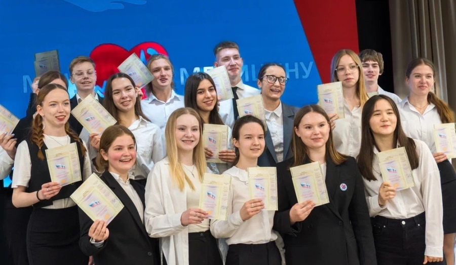 Гатчинская больница начала растить кадры со школьной скамьи.