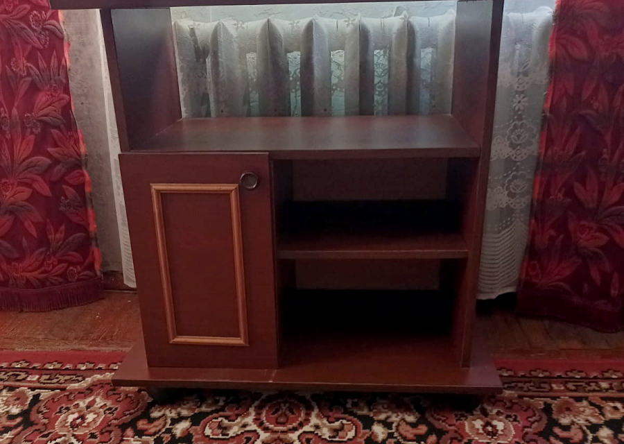 Стол/ комод