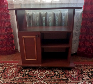 Стол/ комод