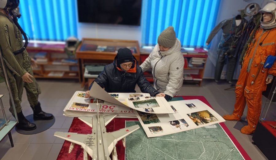 Живая история неба: новогодняя выставка военной авиации в Сиверском