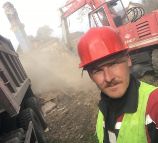 Снос домов. Демонтаж зданий, строений, построек, фундаментов, сооружений.