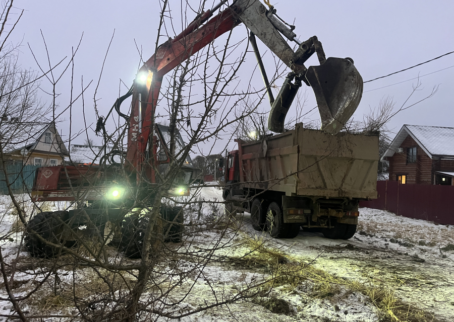 Расчистка участка, благоустройство, подготовка.