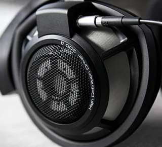 Опасная химия в популярных наушниках