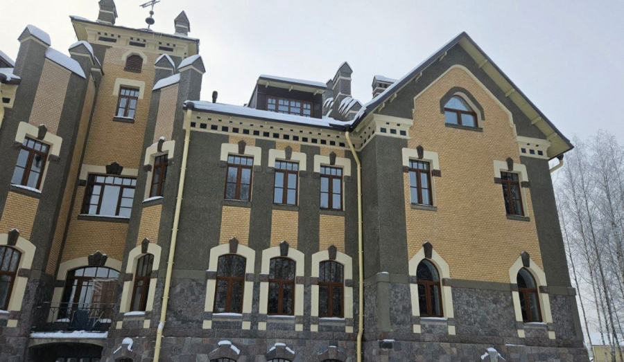 В Белогорке подходит к завершению реставрация усадьбы Елисеевых.