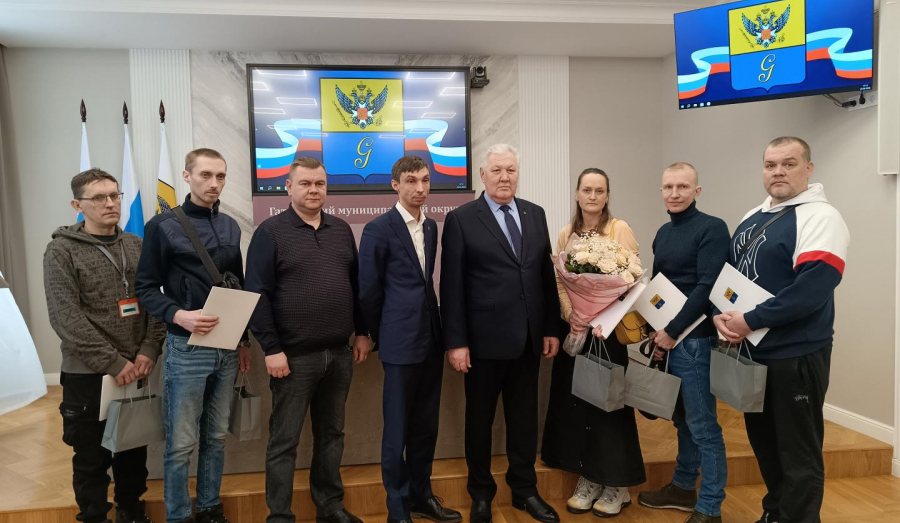 За рулём автобусов – «целевики»