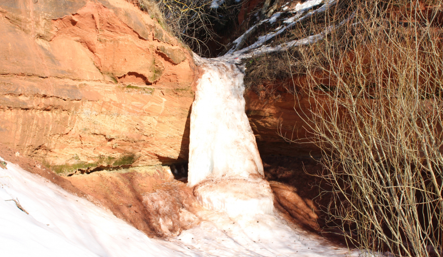 Не только водопад: чем удивляют Сиверские берега