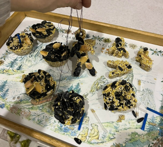 Мастер класс по изготовлению кормушек для птиц.