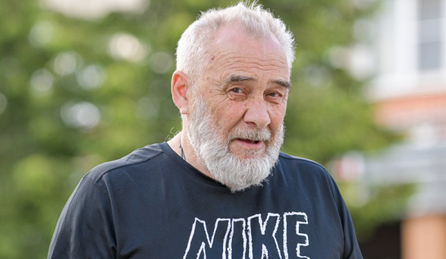 Виталия Иоффе задержали в больнице, где он навещал активиста Александра Правдина.