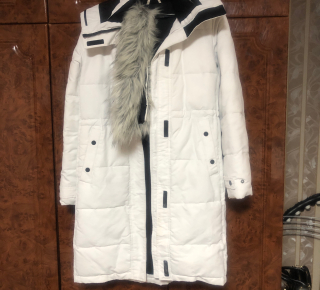  Белый пуховик зима