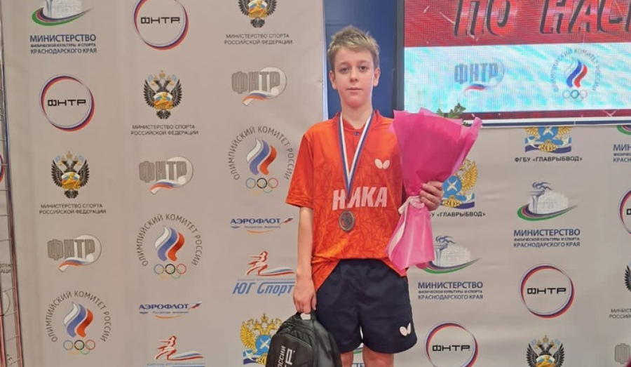 Сиверский теннисист стал вторым на всероссийском турнире.