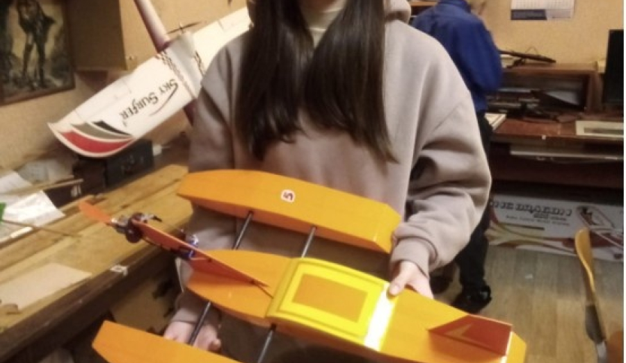 Открытые соревнования по радиоуправляемым глиссерам.