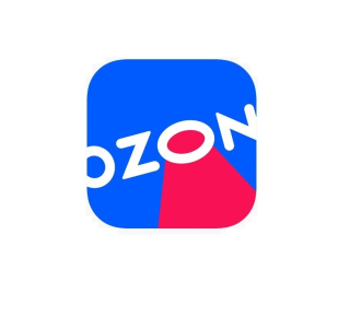 сотрудник ПВЗ ОЗОН